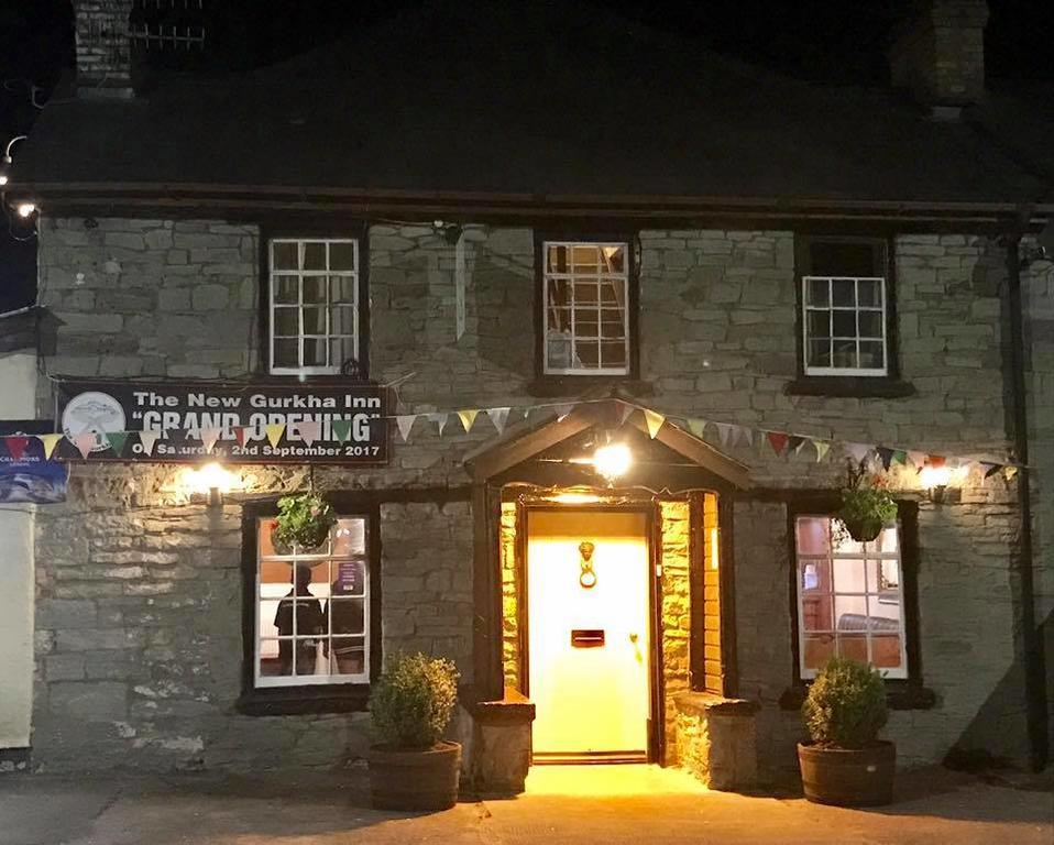 New Gurkha Inn Brecon Dış mekan fotoğraf